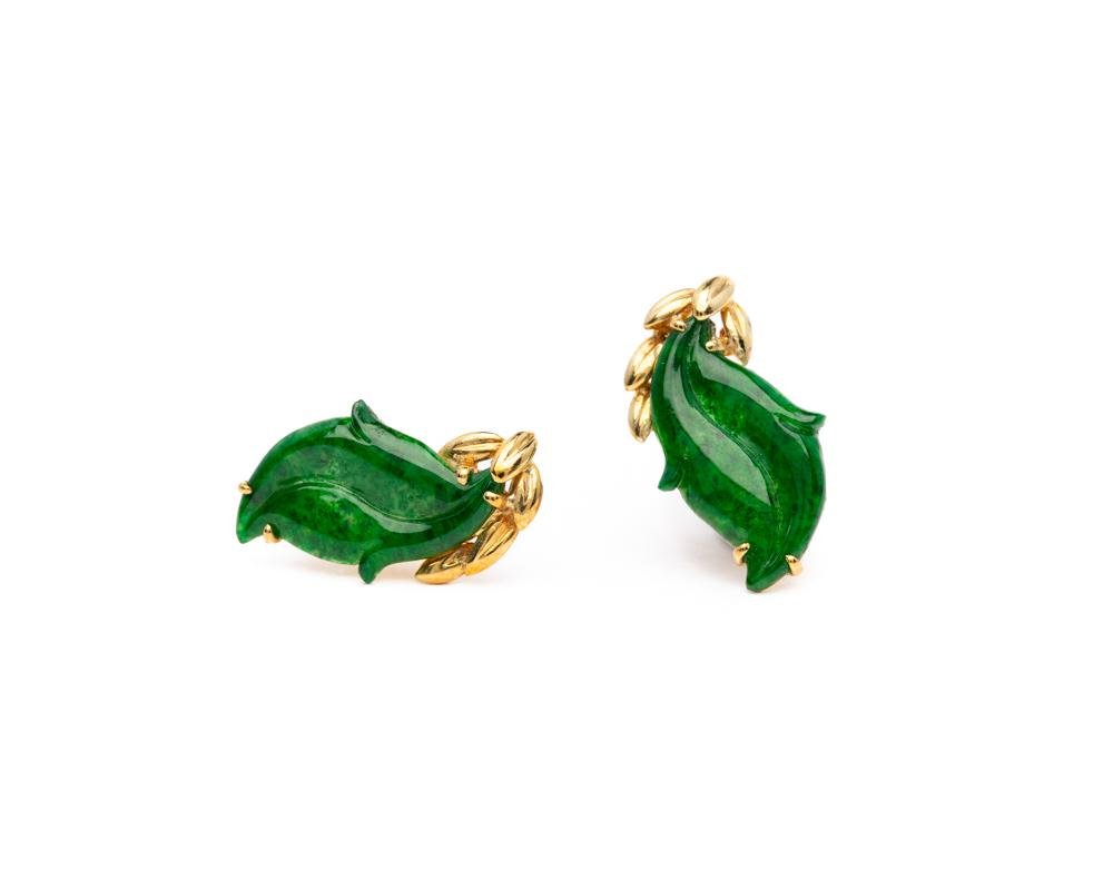 laurel-jade-leaf-stud-earrings-0001-web-1.jpg